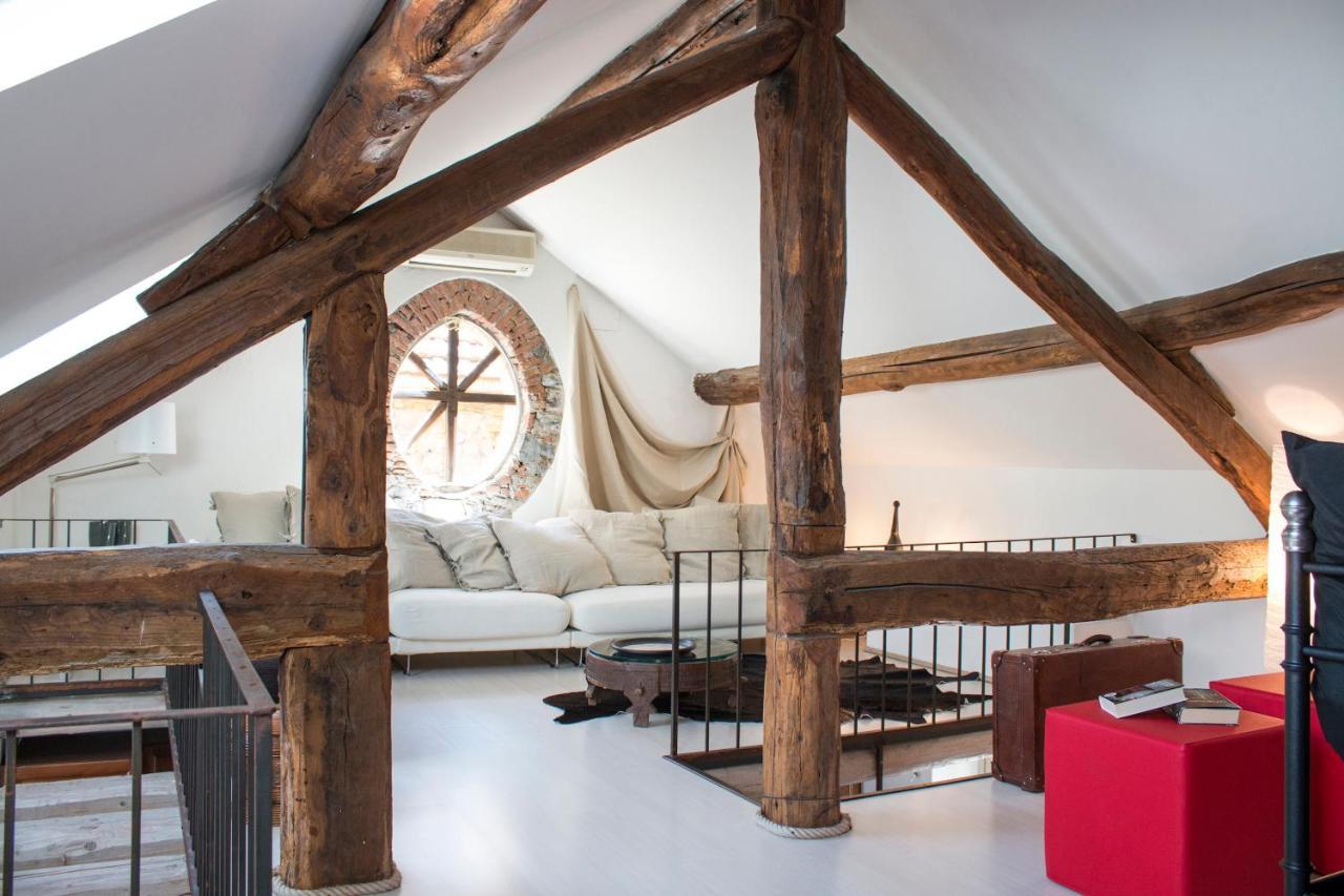 Rustic Suites At The Pier Of Brienno - The House Of Travelers المظهر الخارجي الصورة